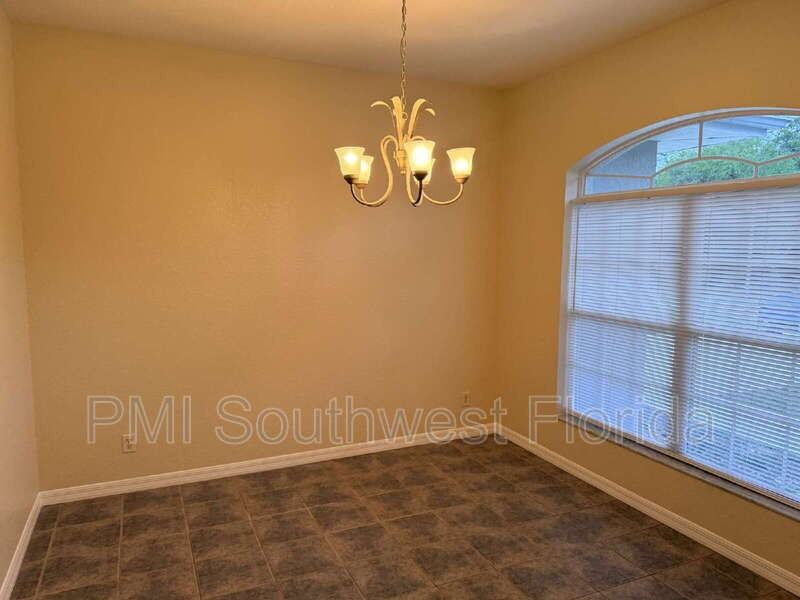 1538 Urmey Ln - Photo 3 of 26