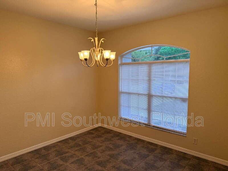 1538 Urmey Ln - Photo 4 of 26