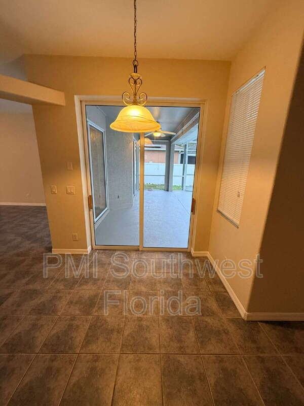 1538 Urmey Ln - Photo 7 of 26