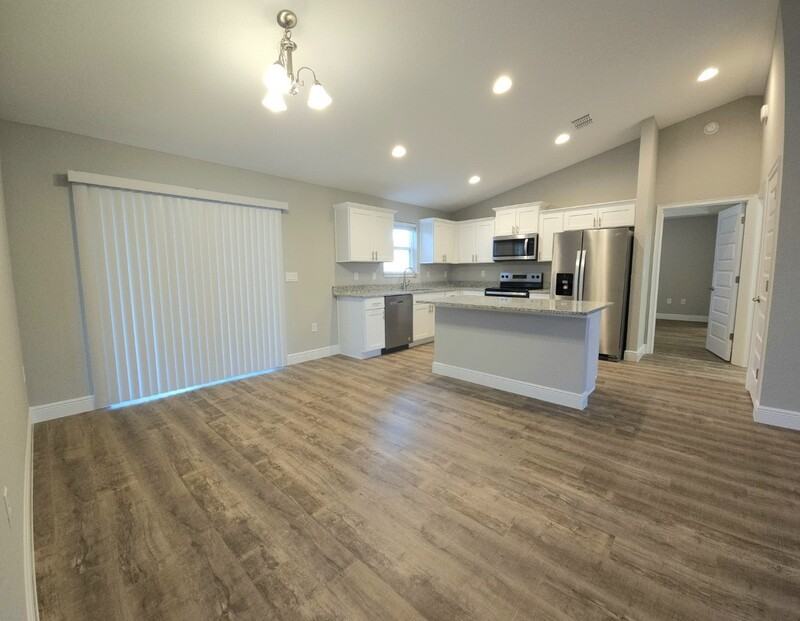 91 Walnut Dr - Photo 3 of 14