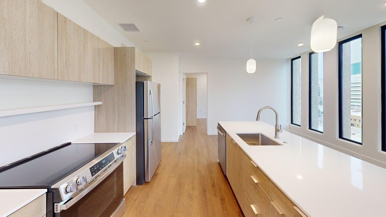 111 Lyon - Photo 7 of 38