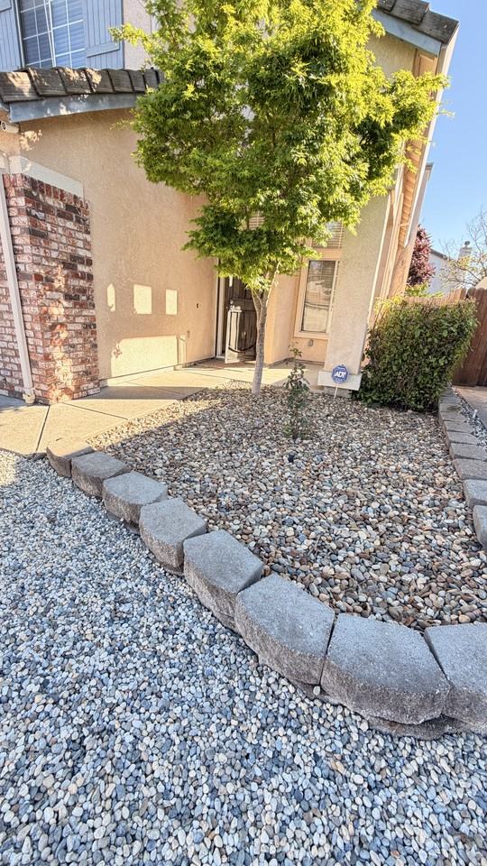 961 Celestine Circle - Photo 5 of 43