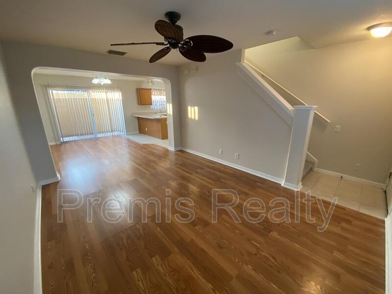 13224 Thoroughbred Loop - Photo 2 of 13