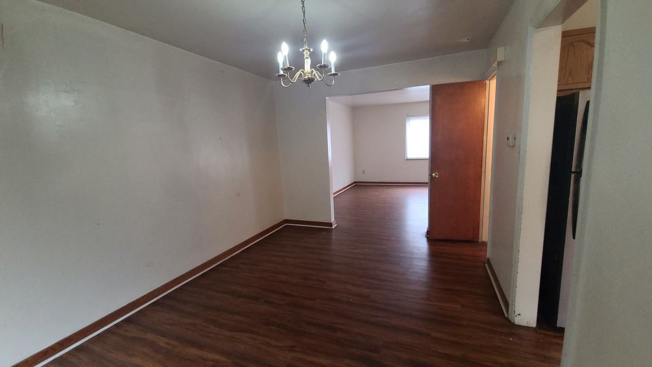 Abbeyville Apartments Associates LP - Photo 6 of 18