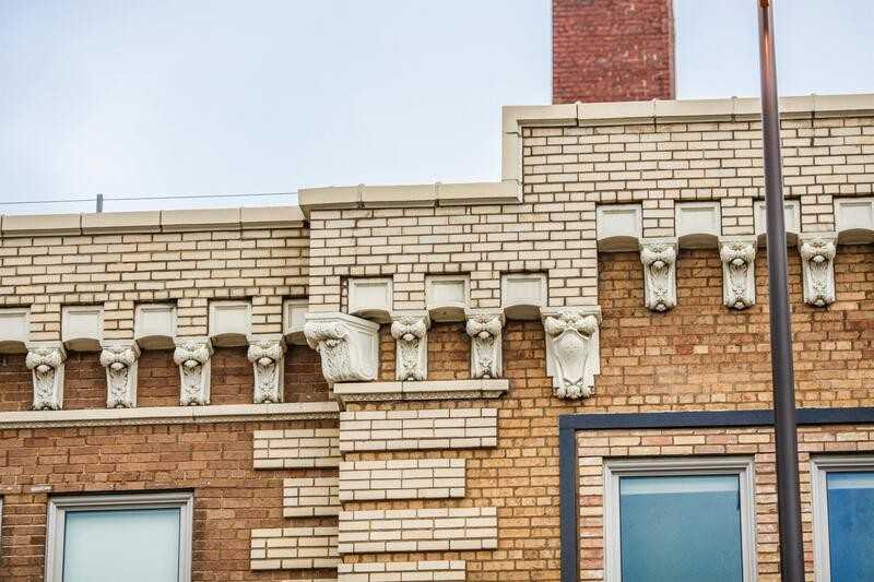 1108 E 30th St #214 - Photo 5 of 21