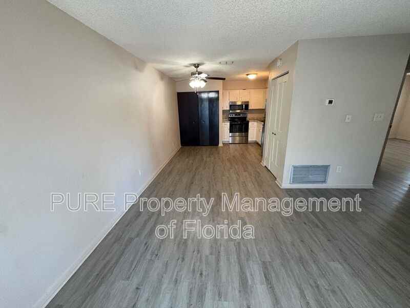 2040 Se 40th Street Rd #C - Photo 7 of 27