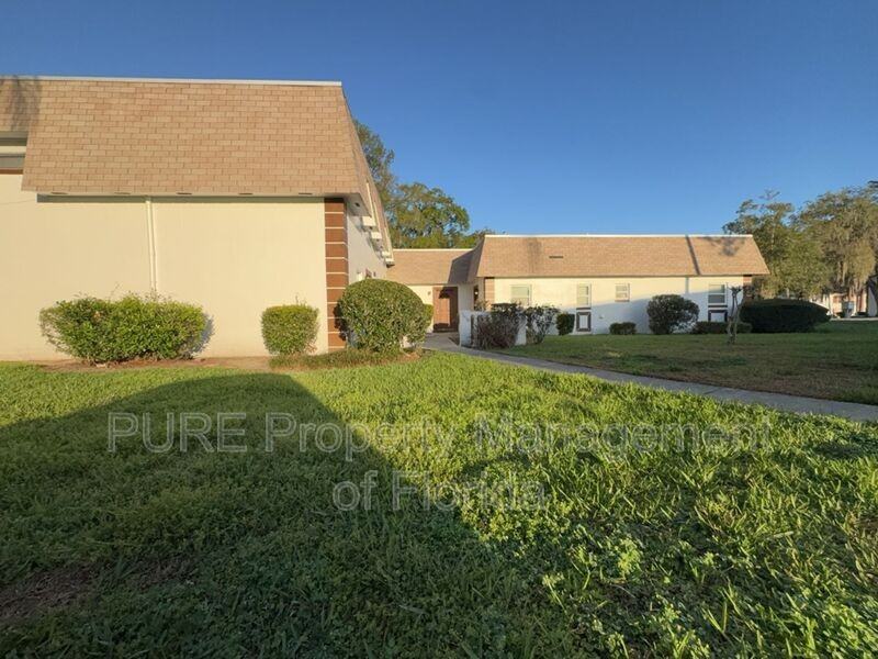 1610 Se 25th St #A - Photo 2 of 38