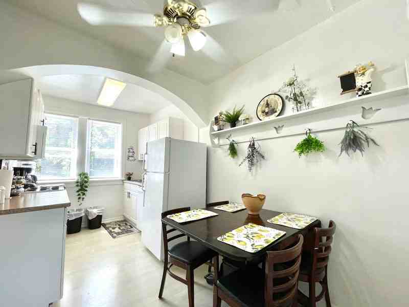 6651 Berthold Ave #3N - Photo 4 of 11