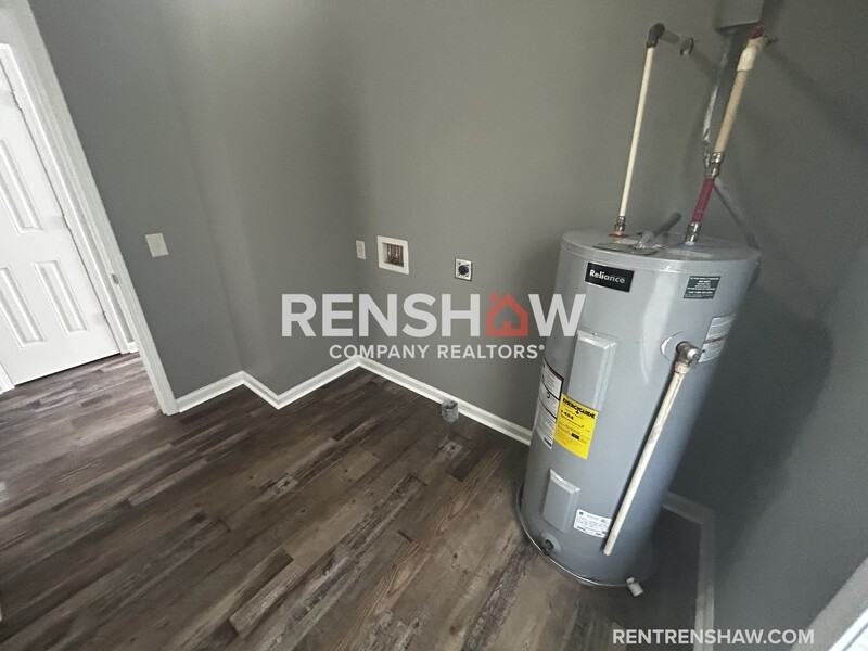 157 Cloverdale St - Photo 5 of 14