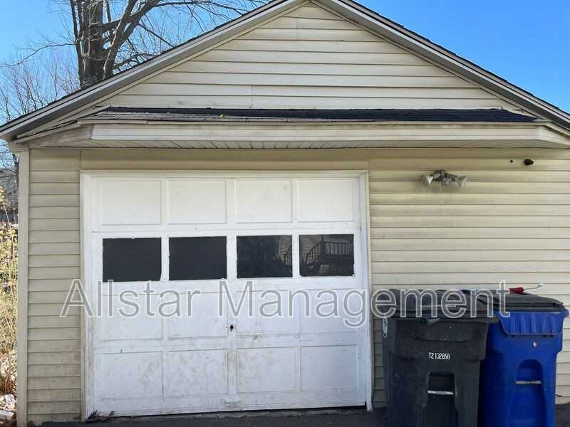 3616 Independence Rd - Photo 2 of 25