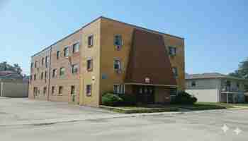 featured image of 7631 W 63rd Pl