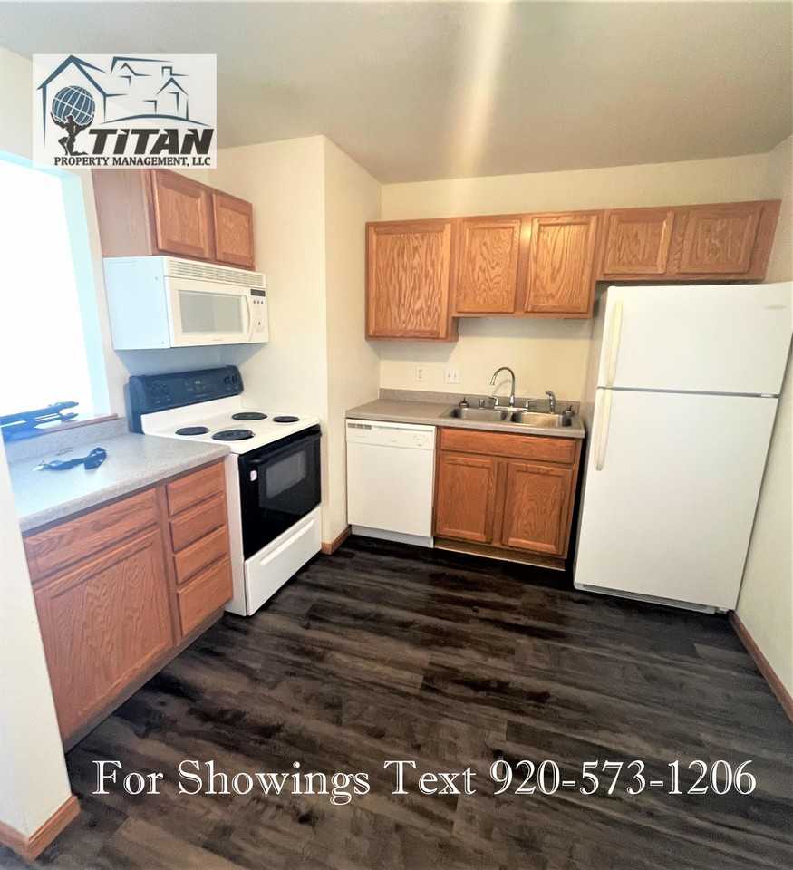 403 North 1st Avenue - Photo 3 of 8