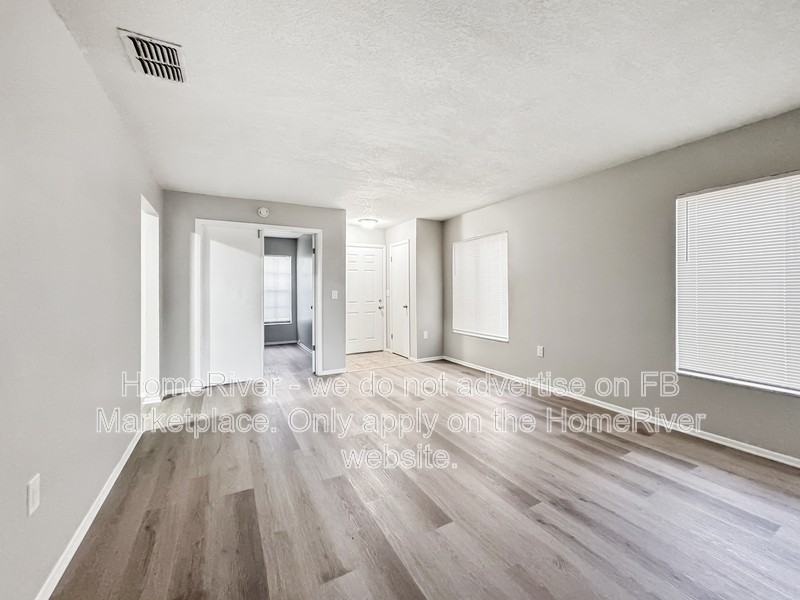 512 Lake Dexter Blvd - Photo 6 of 25