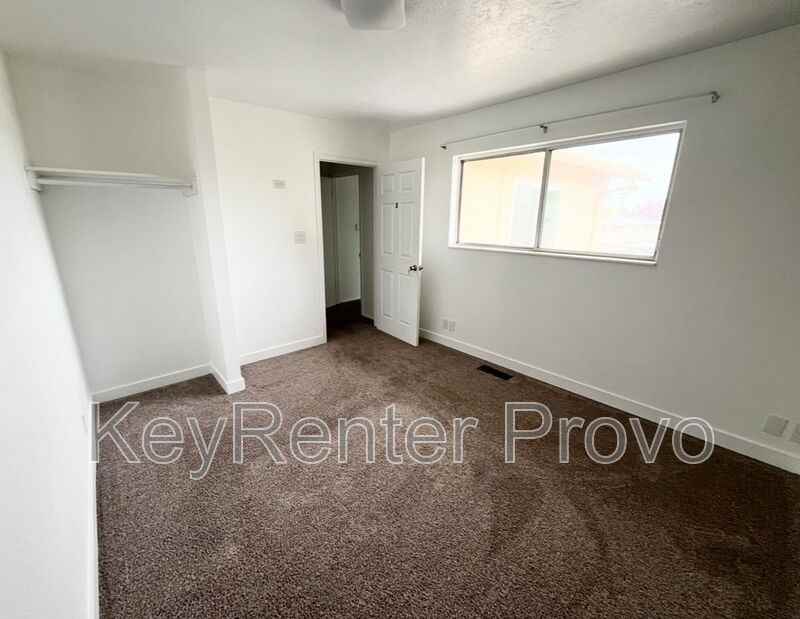 2091 Ne - Photo 7 of 12