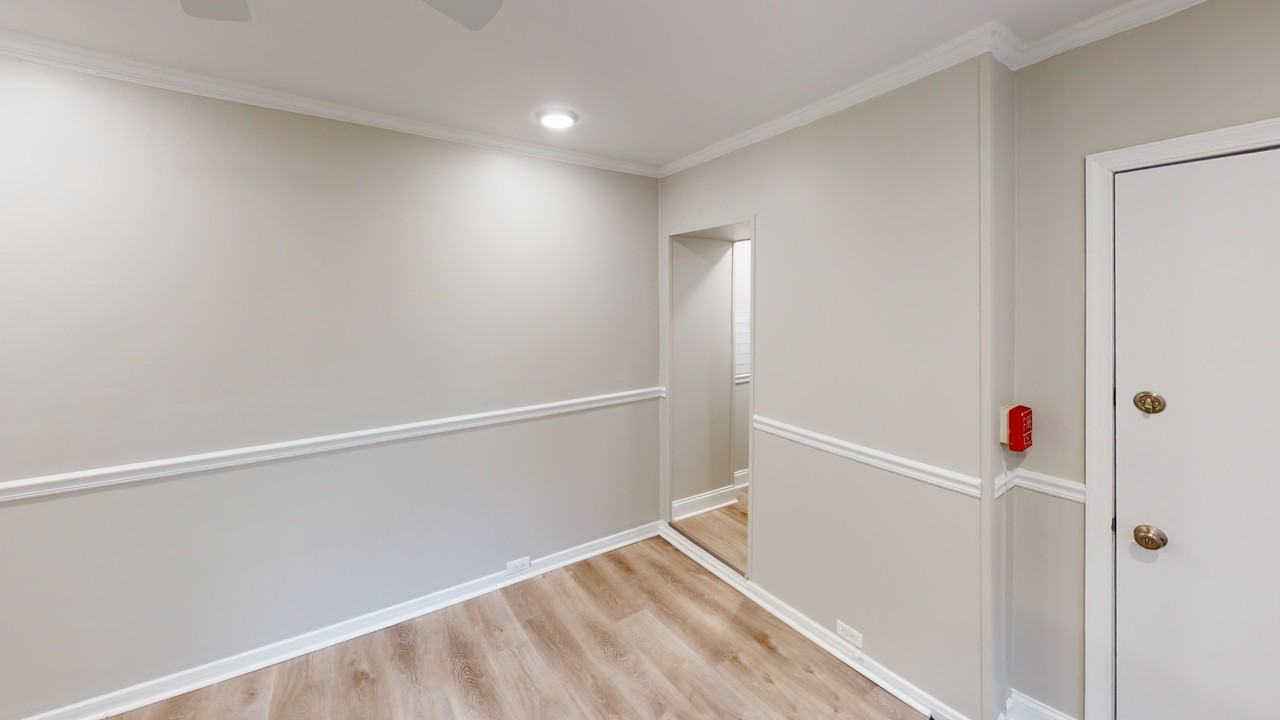 312 South 16th Street, Philadelphia, PA 19103 - Photo 4 of 8