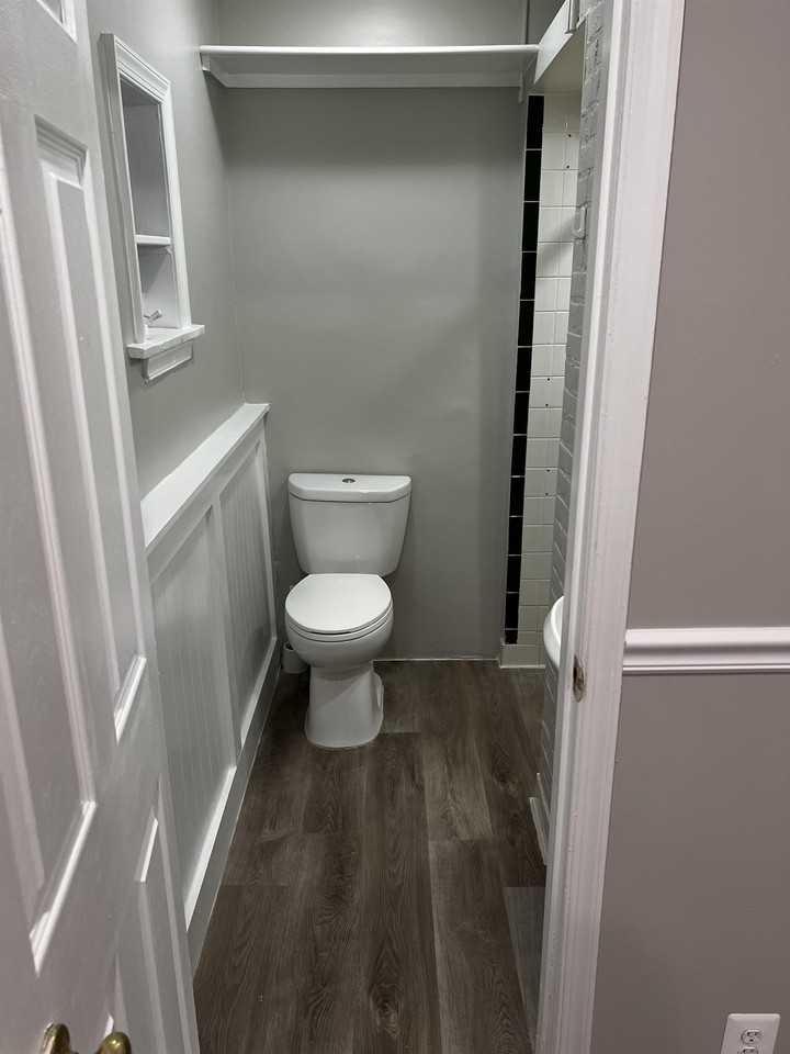 312 South 16th Street, Philadelphia, PA 19103 - Photo 7 of 8