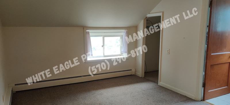 1310 Layton Rd - Photo 6 of 12