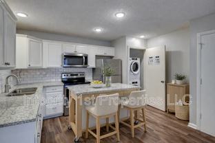 2114 Swift Ave #9 - Photo 1 of 1