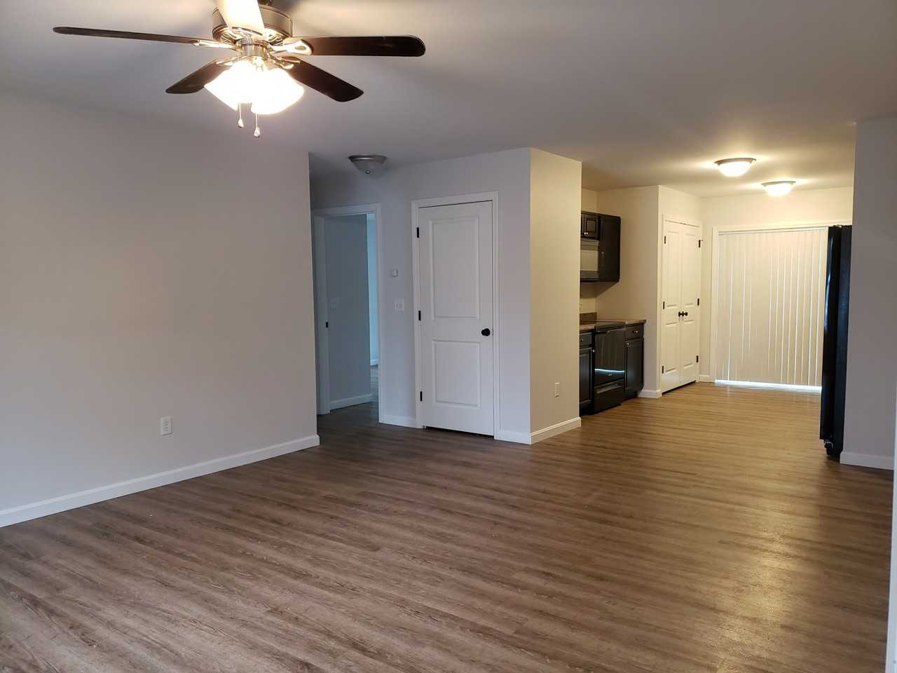 40 Horseback Road - Photo 4 of 7