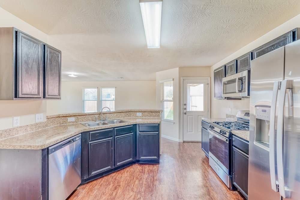 6111 El Oro Dr - Photo 6 of 9