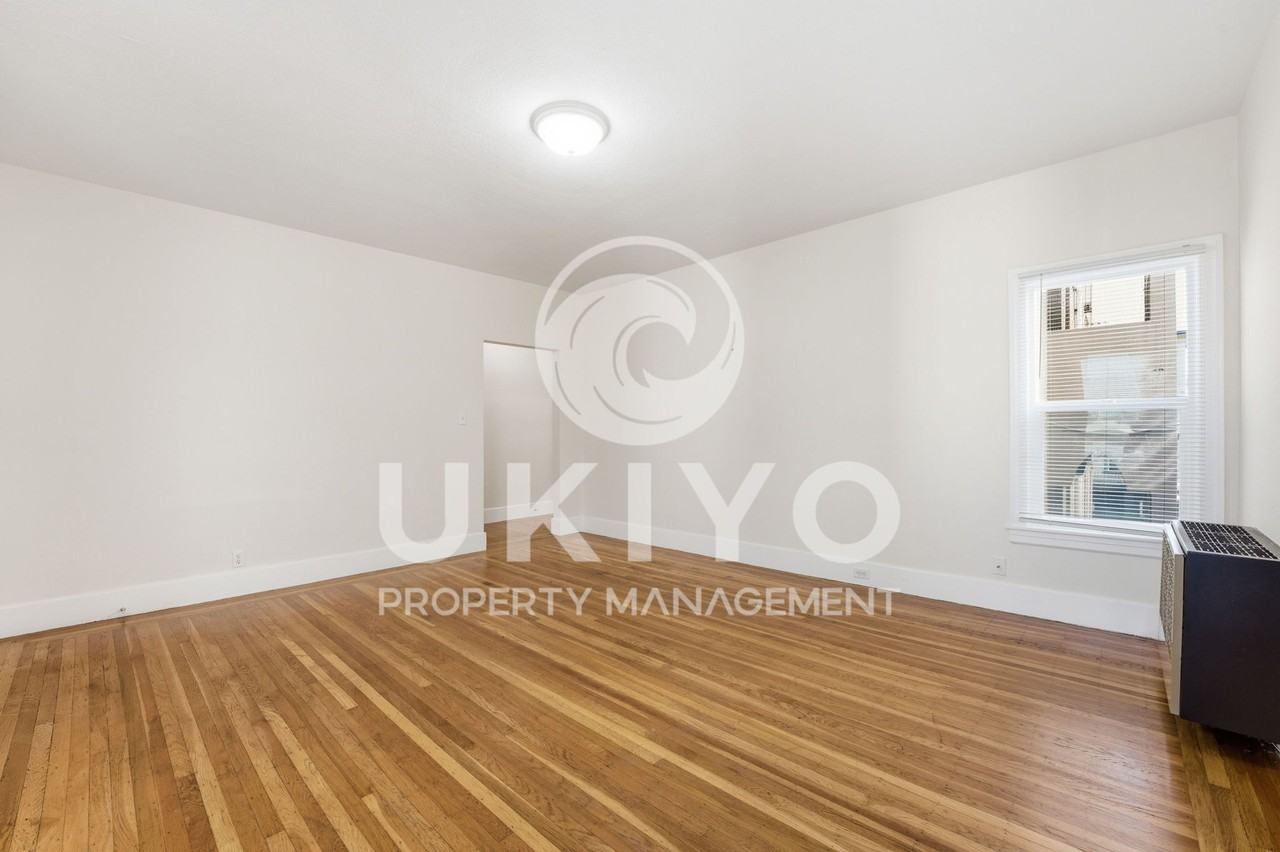 456 Lee Street - Photo 4 of 50