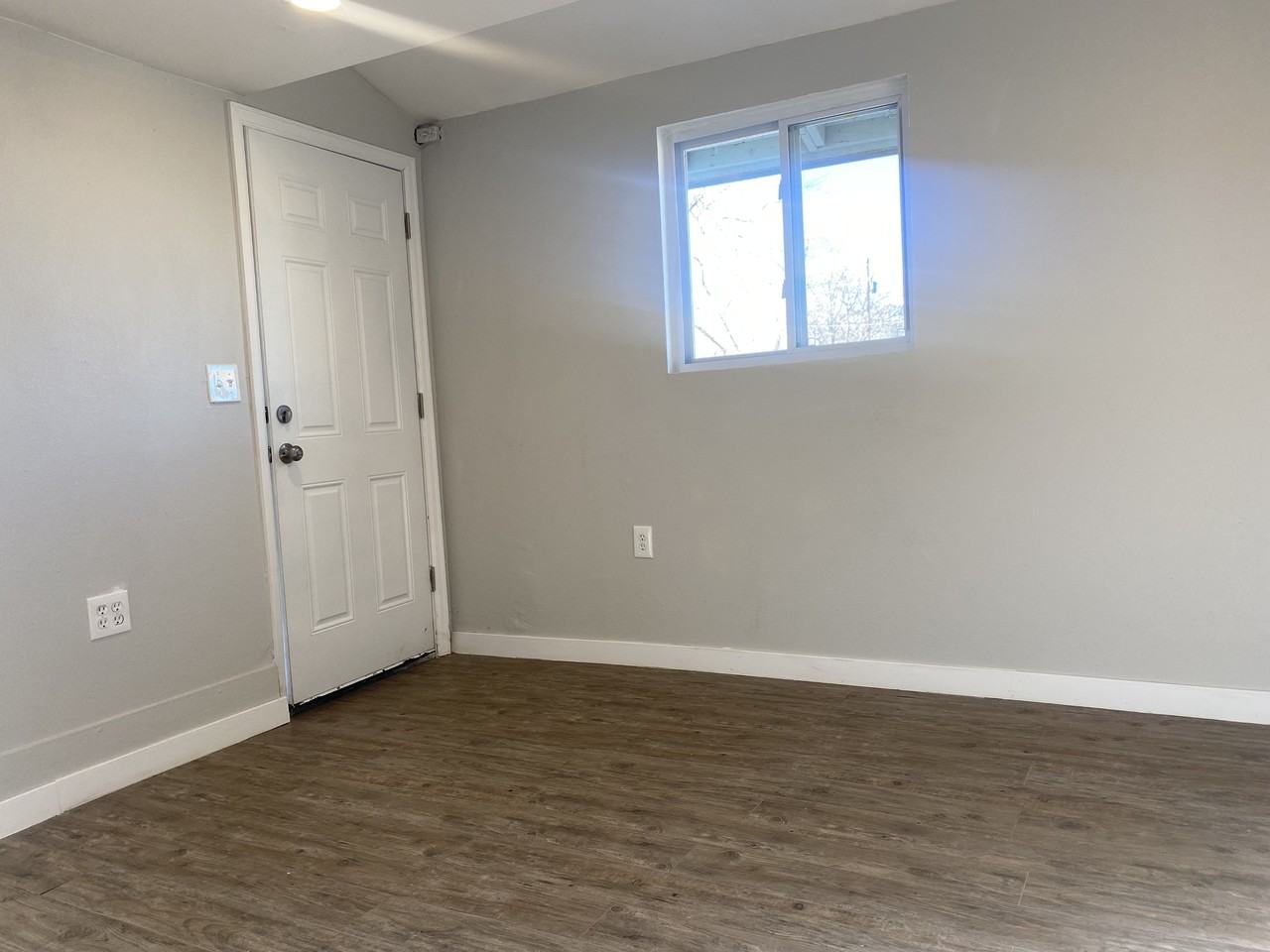 16680 West 11th Avenue - Photo 4 of 10