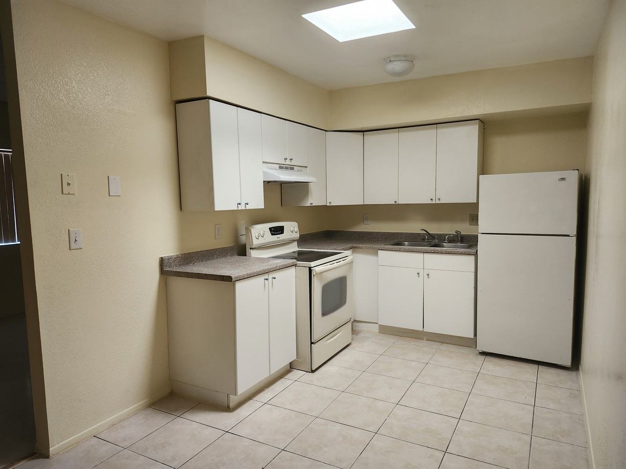 Cinnamon Square - Photo 4 of 13