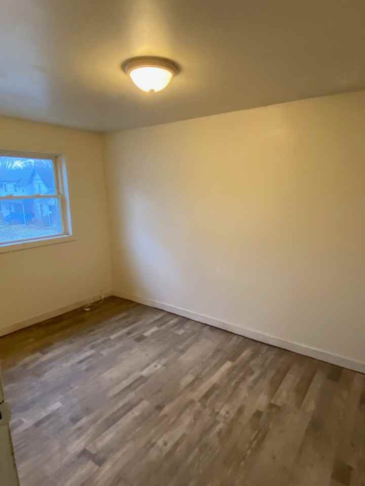 326 Union Street - Photo 6 of 7