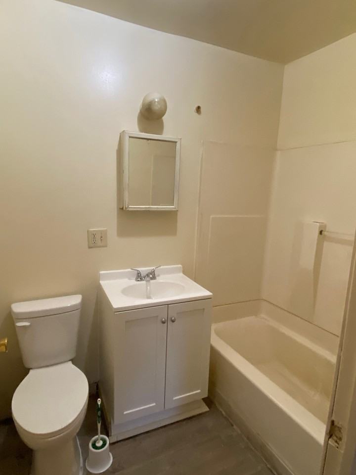 326 Union Street - Photo 7 of 7