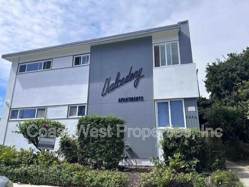 1636 Chalcedony St - Photo 2 of 18