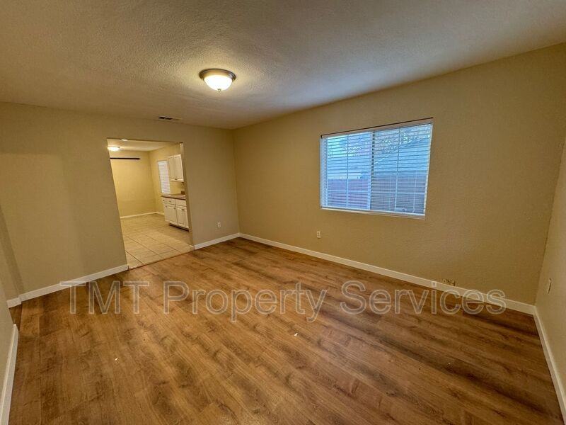 4116 W Nichols Ave - Photo 6 of 13