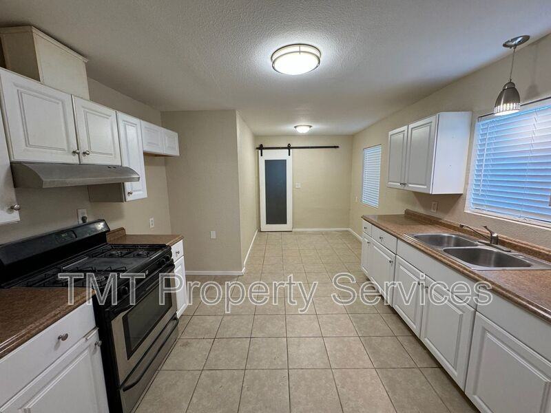 4116 W Nichols Ave - Photo 7 of 13