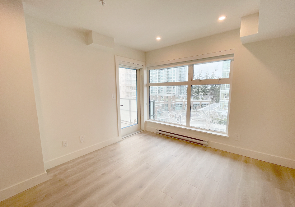 1456 Johnston Road #605 - Photo 4 of 11