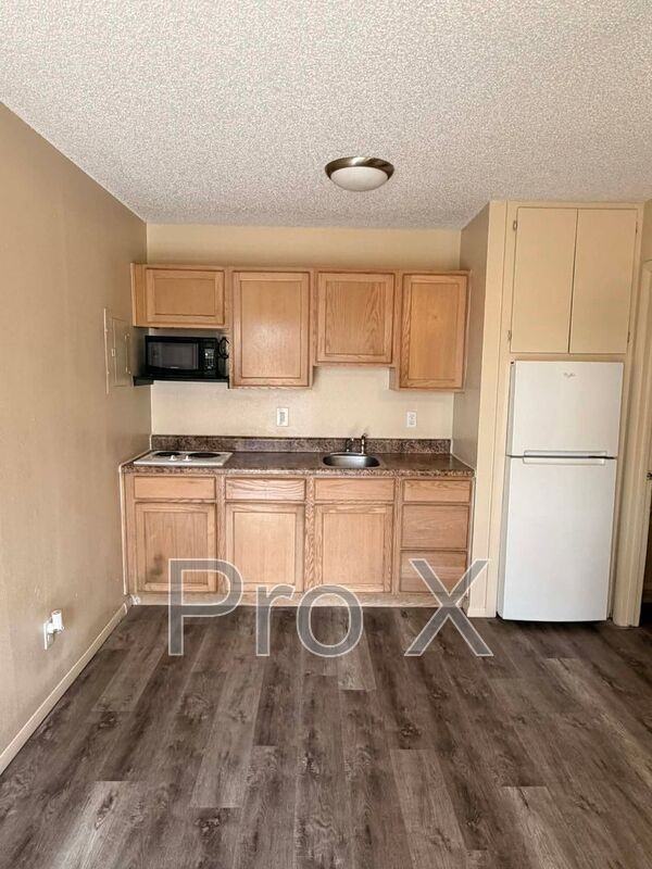 926 Goetz Blvd #3 - Photo 7 of 21