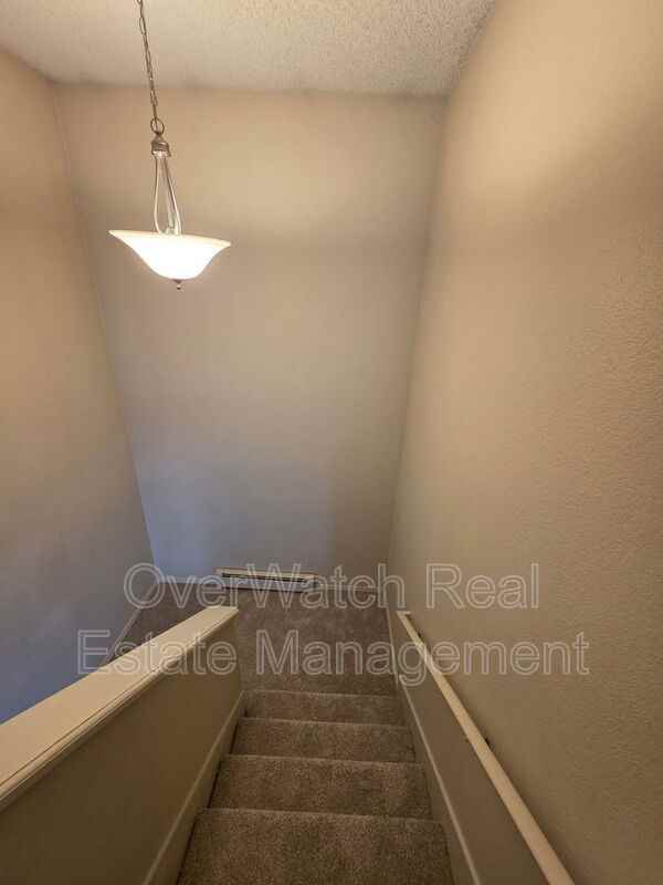 4925 Rollins Dr - Photo 6 of 15