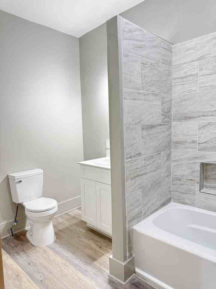 650 W Park Avenue - Photo 5 of 50