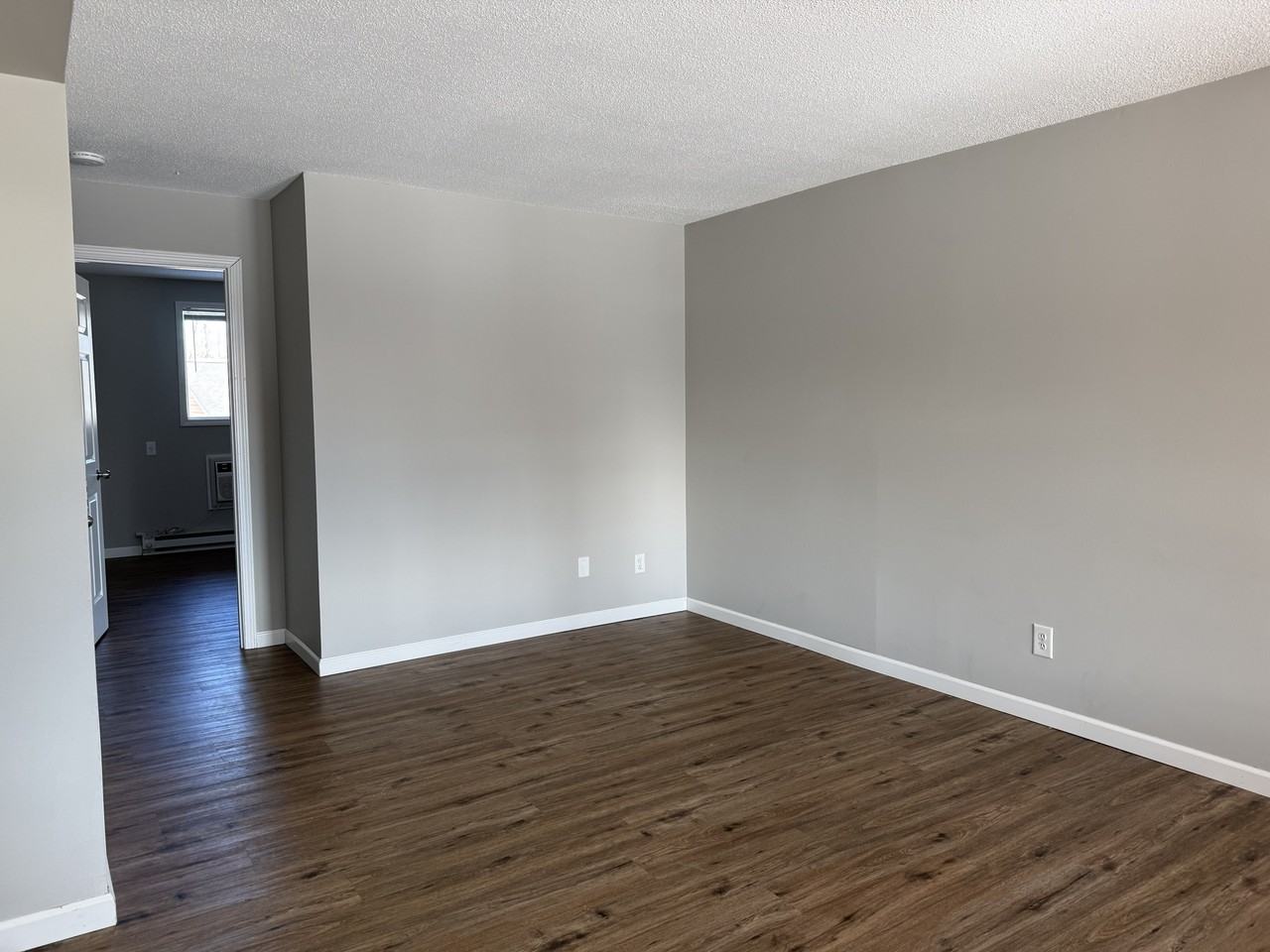 840 10th Avenue - Photo 5 of 17