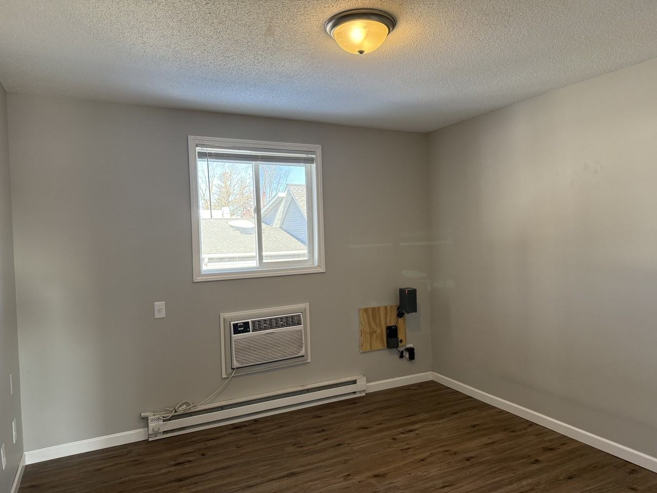 840 10th Avenue - Photo 6 of 17