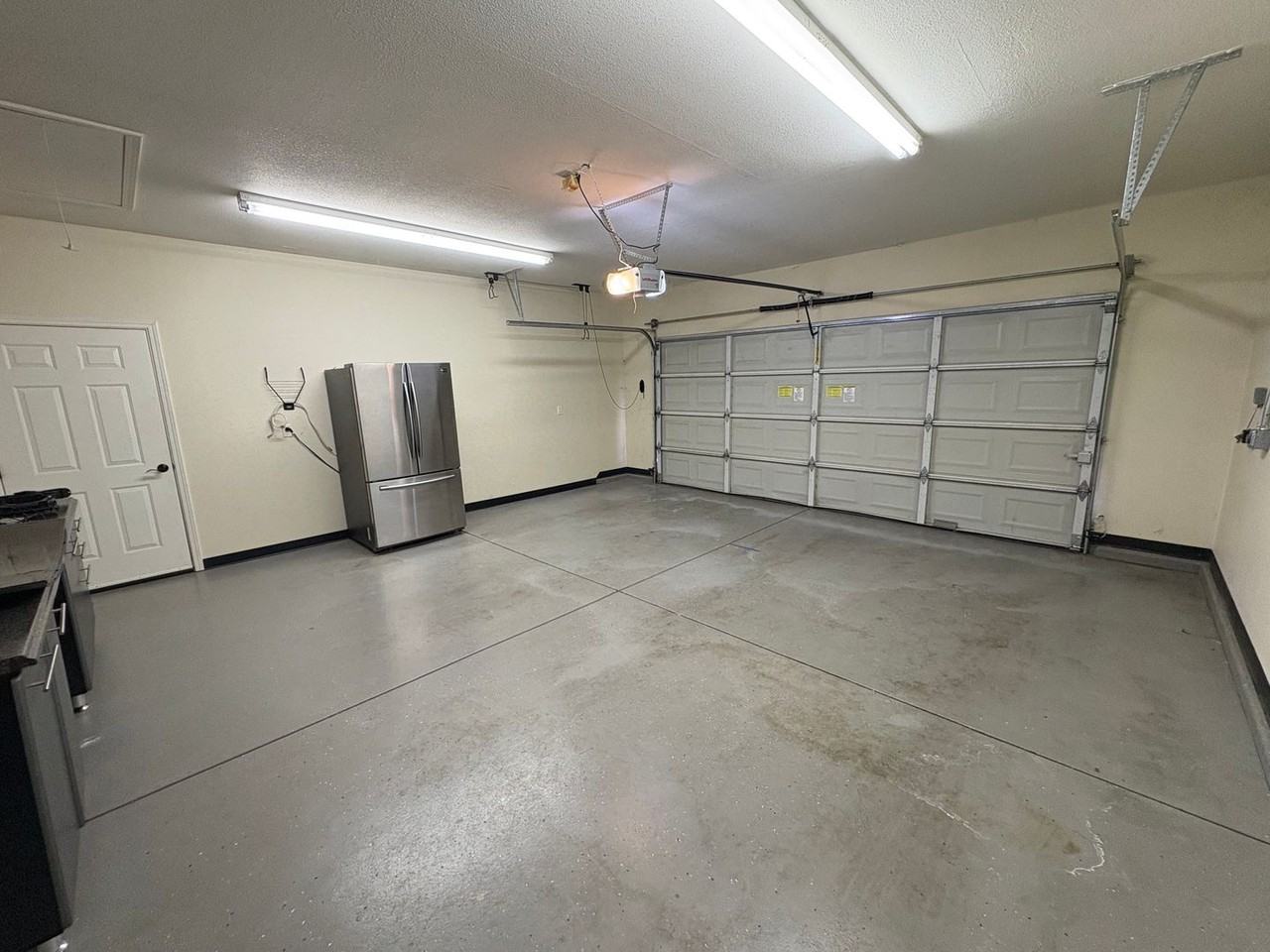 2650 W Oakridge Ave - Photo 5 of 39