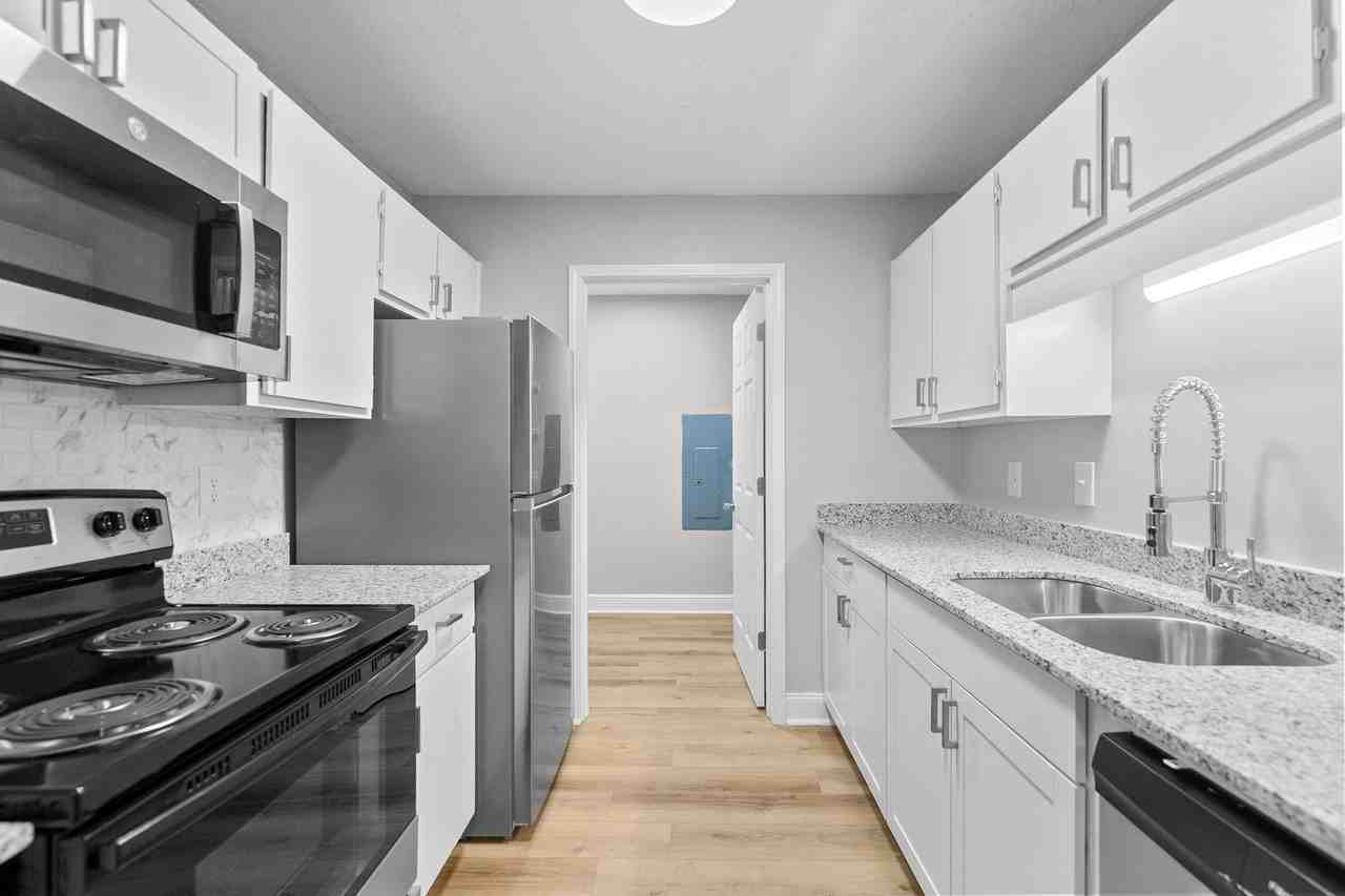 Pebble Creek Apartments - Photo 6 of 50