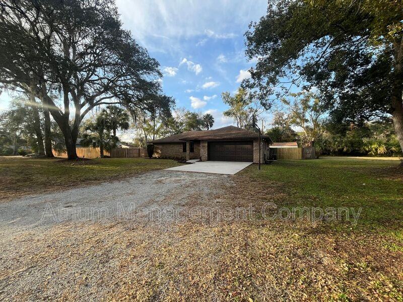 168 E Lake Mary Ave - Photo 2 of 31