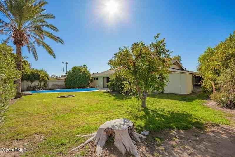 650 E Malibu Dr ##Az - Photo 3 of 35