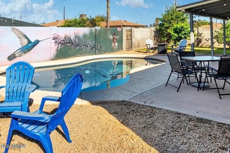 1412 W 7th Pl - Photo 3 of 26