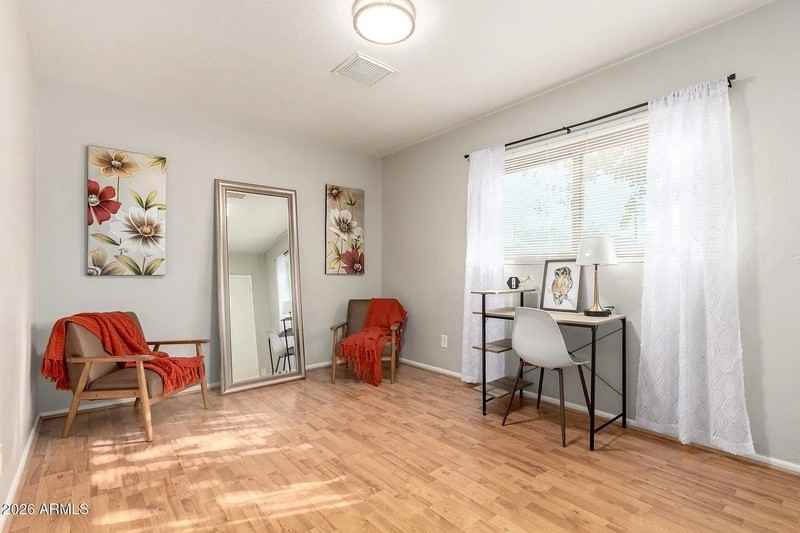 1412 W 7th Pl - Photo 6 of 26