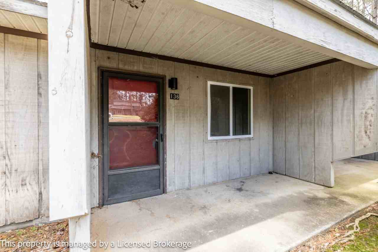 136 Brentwood Drive - Photo 3 of 25