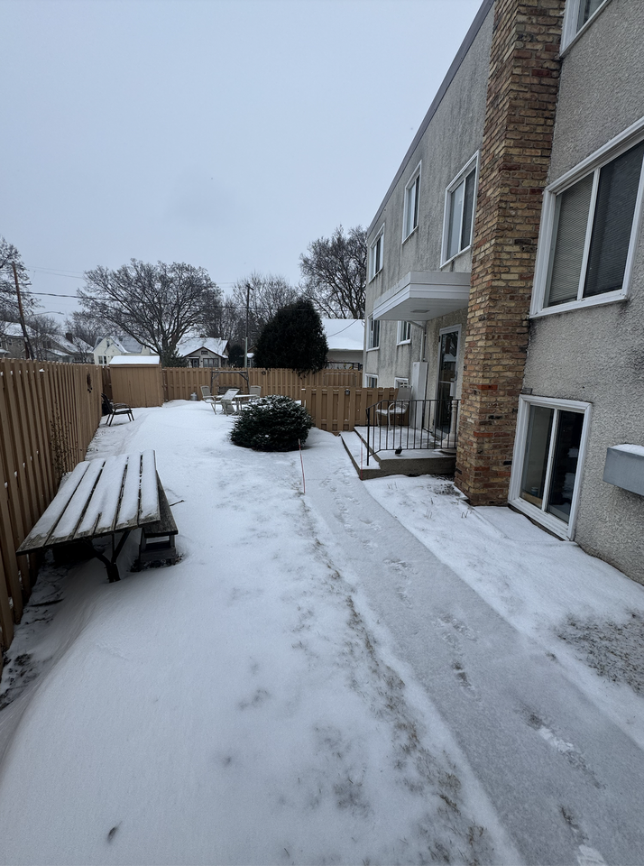 3308 East 38th Street - Photo 2 of 2