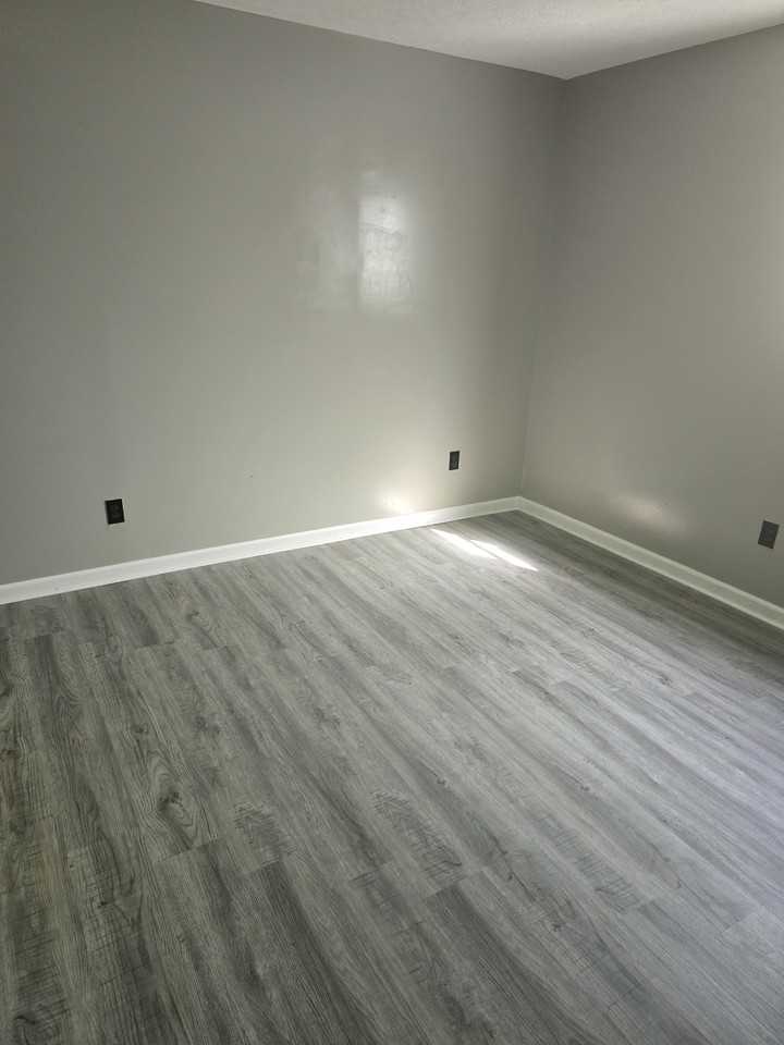 3421 Shanks Lane - Photo 6 of 26