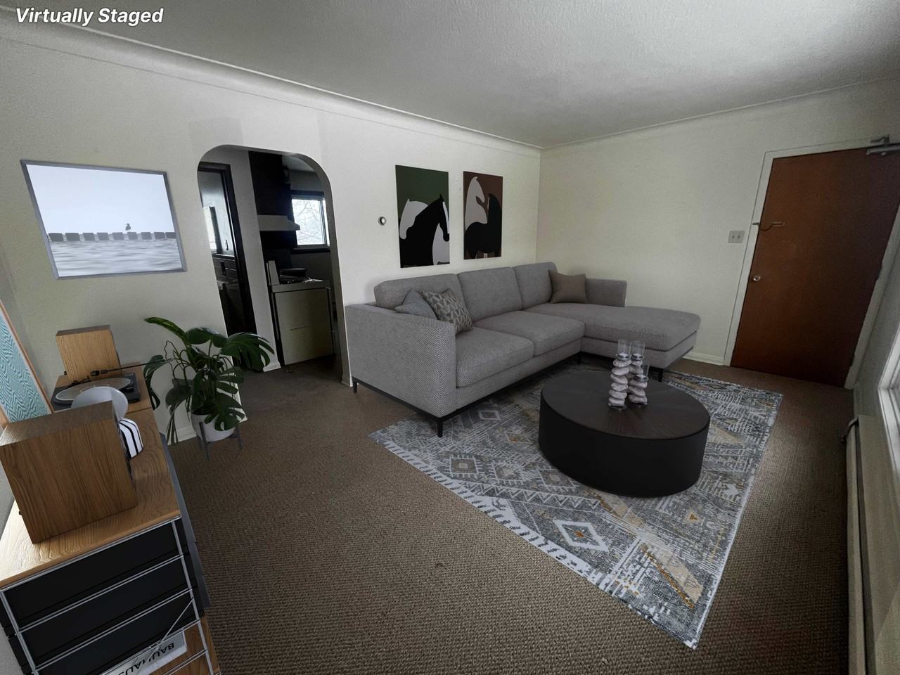 465 Broadway St - Photo 2 of 26