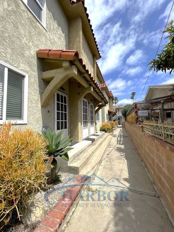 430 426 #428B - Photo 2 of 9