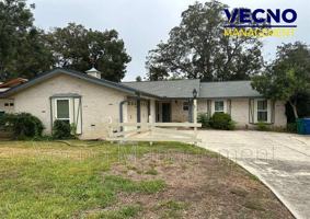 featured image of 3643 Richwood Dr #1